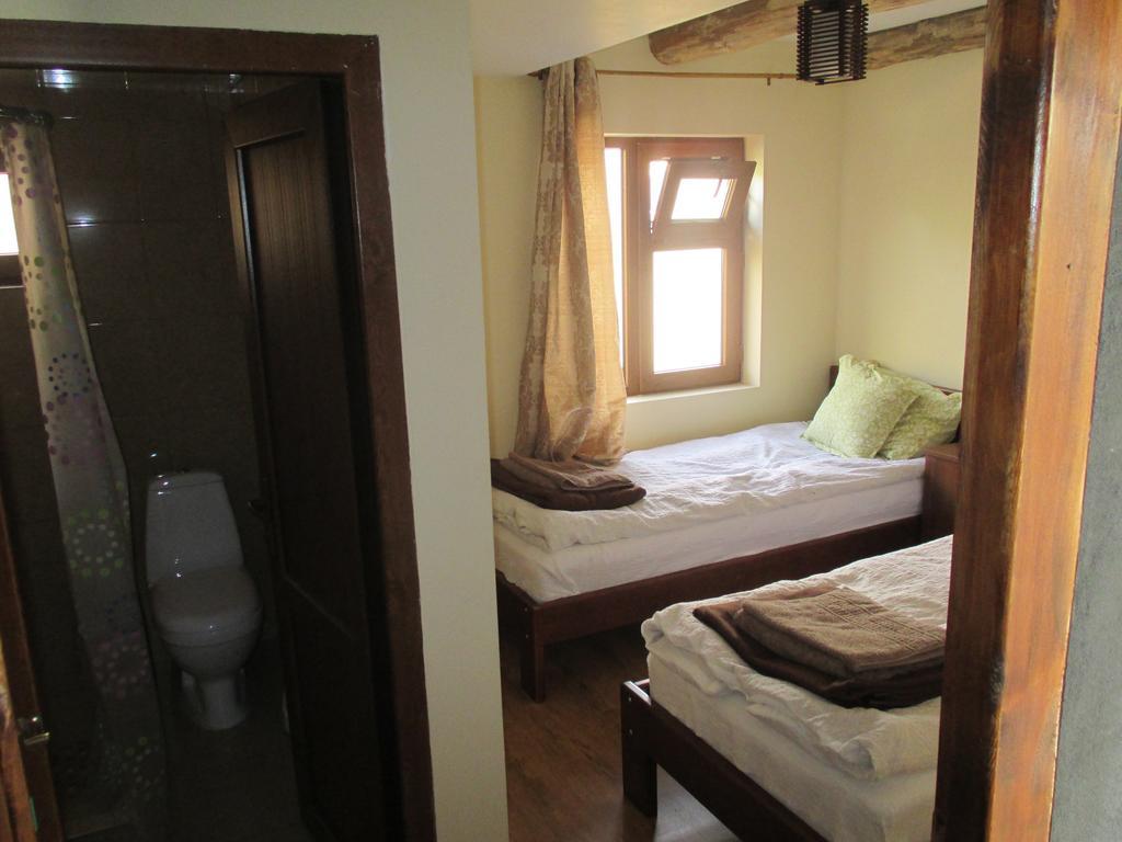Guesthouse Lasharai Omalo Eksteriør bilde